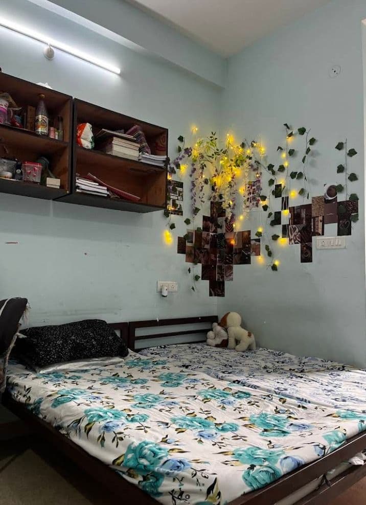Triple sharing room