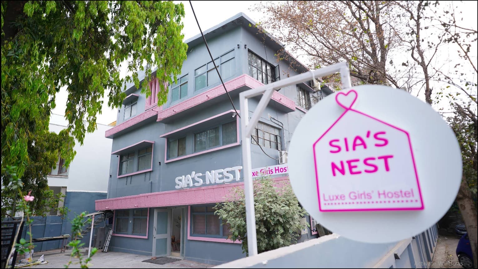 Sia's Nest Girls Hostel